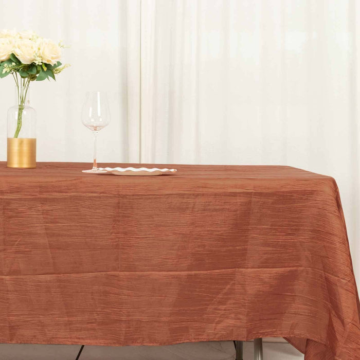 60" x 102" Accordion Metallic Crinkled Taffeta Rectangular Tablecloth