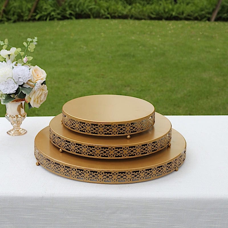 Metal Fleur De Lis Round Pedestal Cake Stands