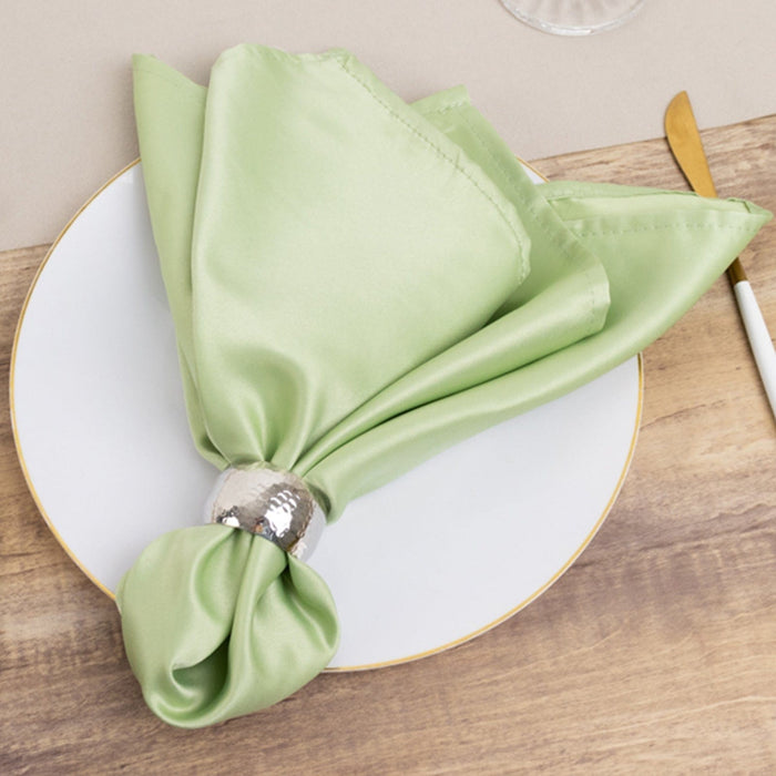 5 Lamour Satin Napkins