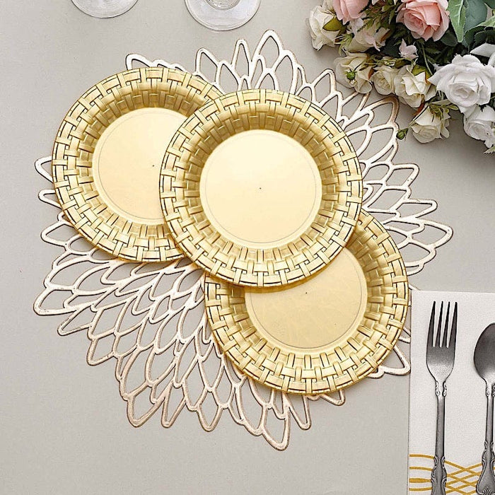 10 pcs Clear Round Dessert Plates with Basketweave - Disposable Tableware