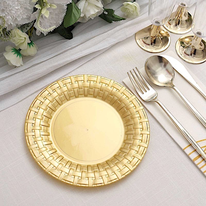 10 pcs Clear Round Dessert Plates with Basketweave - Disposable Tableware