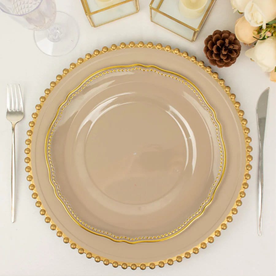 10 Round Plastic Dinner Plates with Gold Scalloped Rim - Disposable Tableware