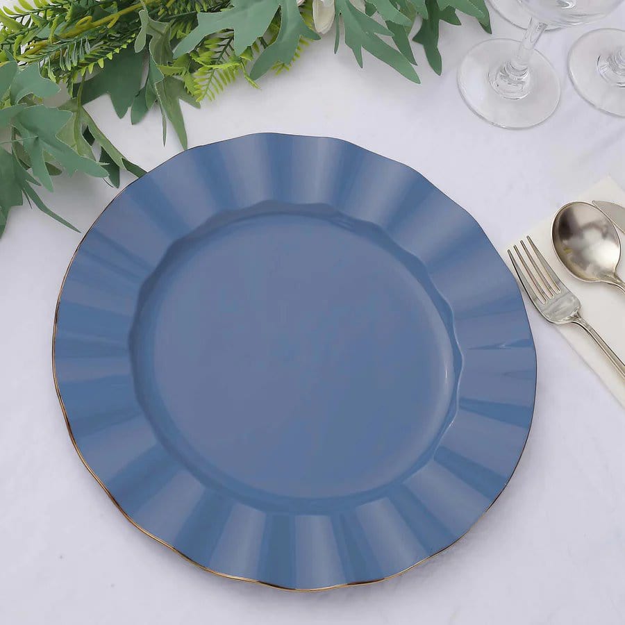 10 Round Plastic Salad Dinner Plates with Gold Wavy Rim - Disposable Tableware