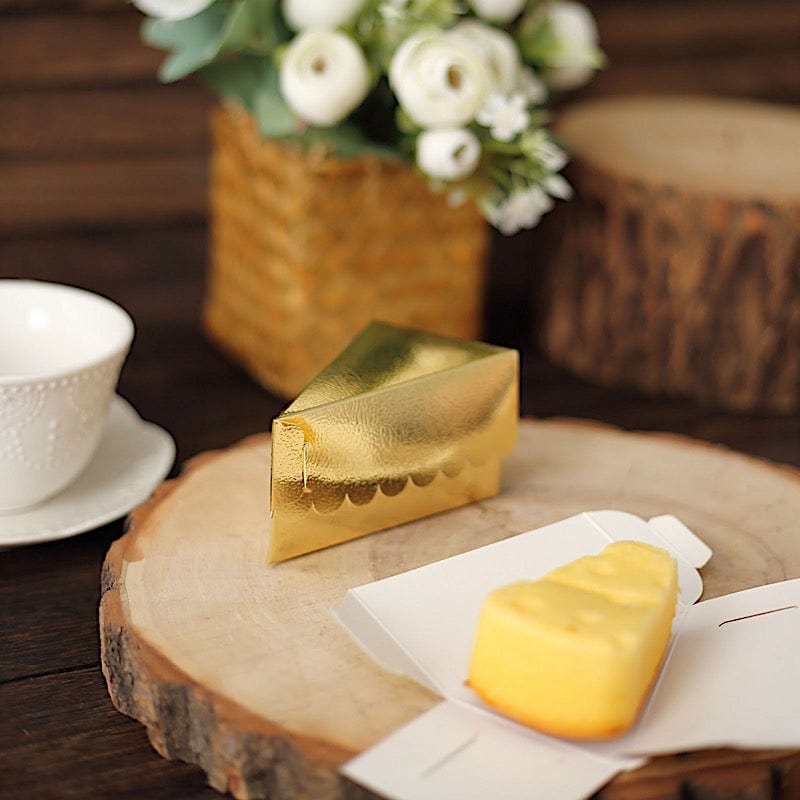 10 Triangle Cake Slice Paper Boxes with Scalloped Top Favor Holders