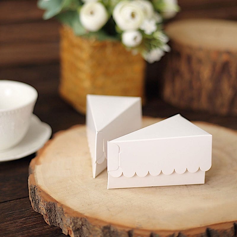 10 Triangle Cake Slice Paper Boxes with Scalloped Top Favor Holders