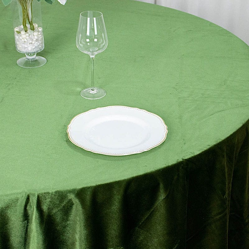 120" Round Premium Velvet Tablecloth