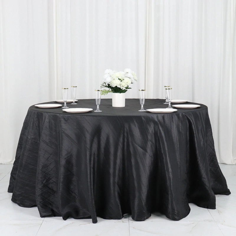 132" Accordion Crinkled Taffeta Round Tablecloth