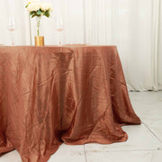 132" Accordion Crinkled Taffeta Round Tablecloth