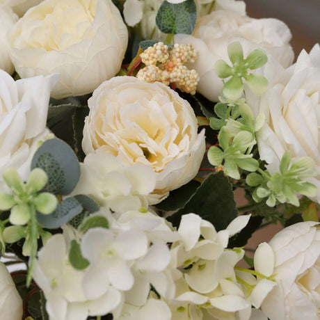 2 Bouquets 12