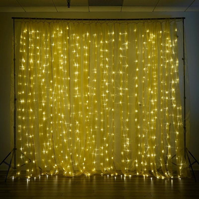 20 ft x 10 ft LED Lights on Organza Backdrop - Gold BKDP_LED02_GOLD