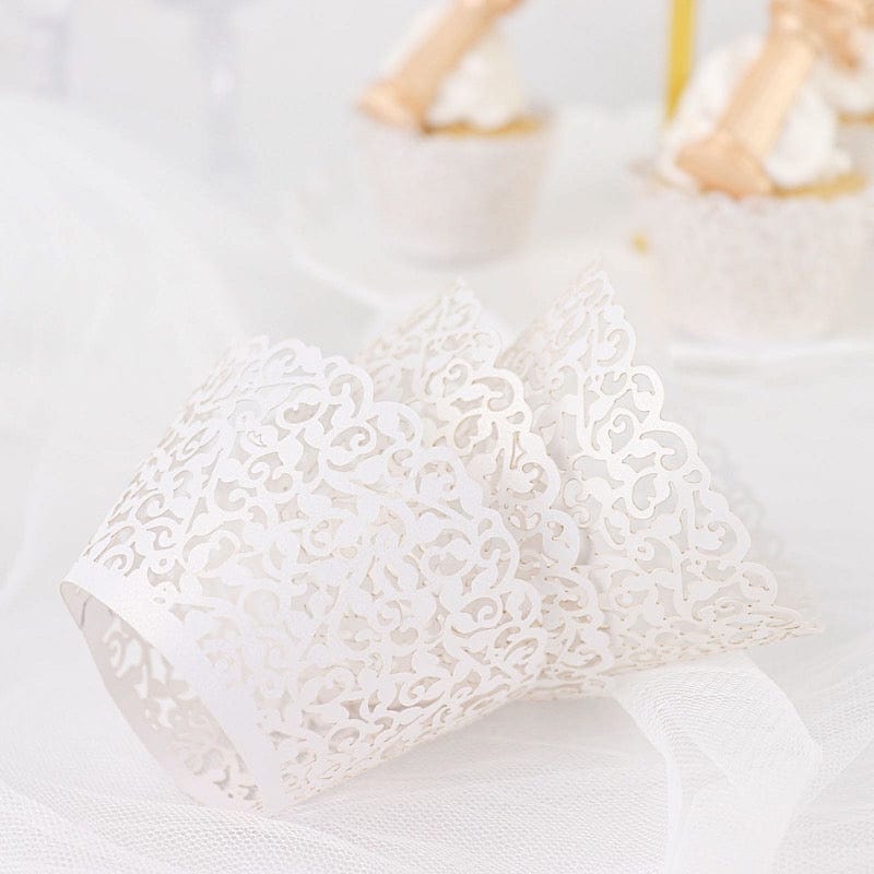 25 Laser Cut Lace Paper Cupcake Liners Muffin Wrappers