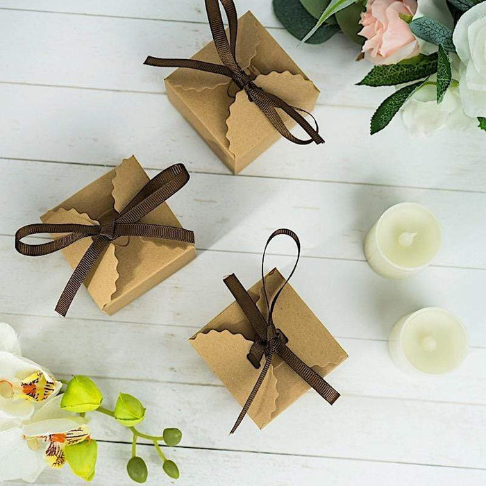25 pcs Scalloped Edge Wedding Favor Boxes with Ribbons