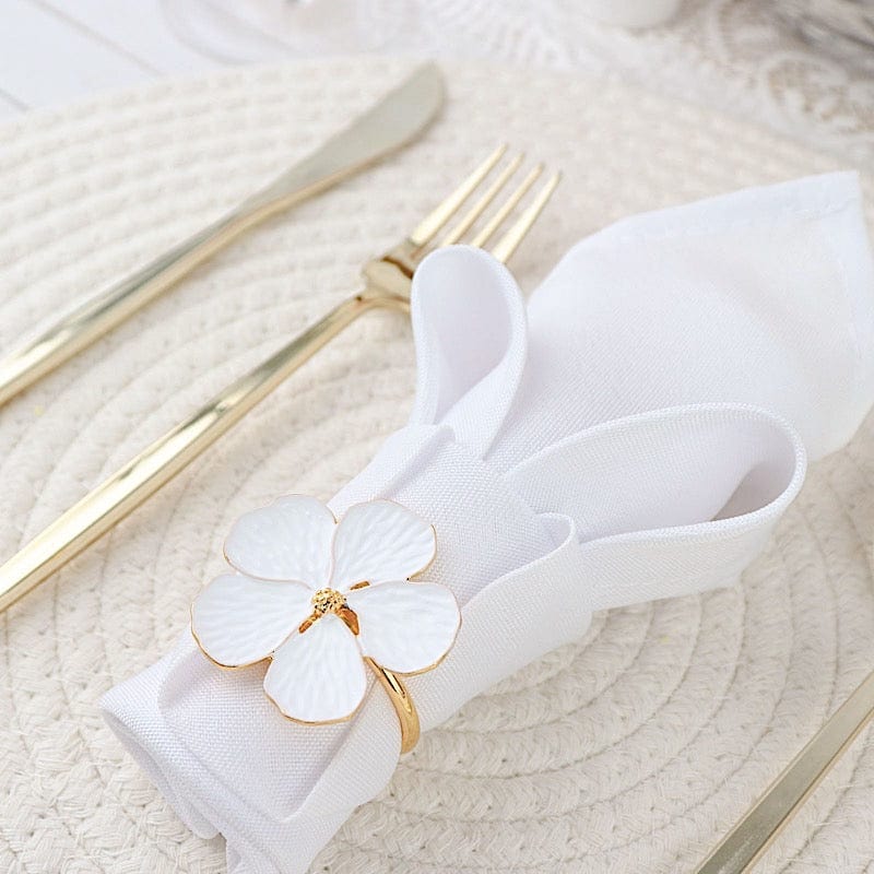 4 Metallic Napkin Rings with Flower Design - Gold and White NAP_RING27_WHTGD