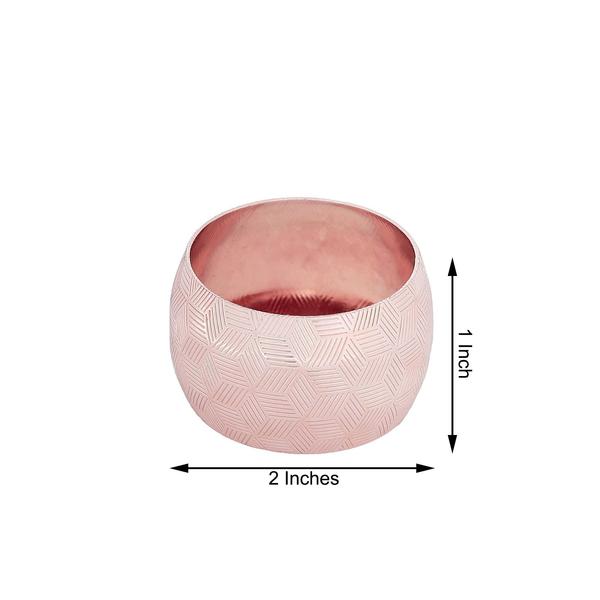 4 Metallic Napkin Rings with Geometric Engraved Design