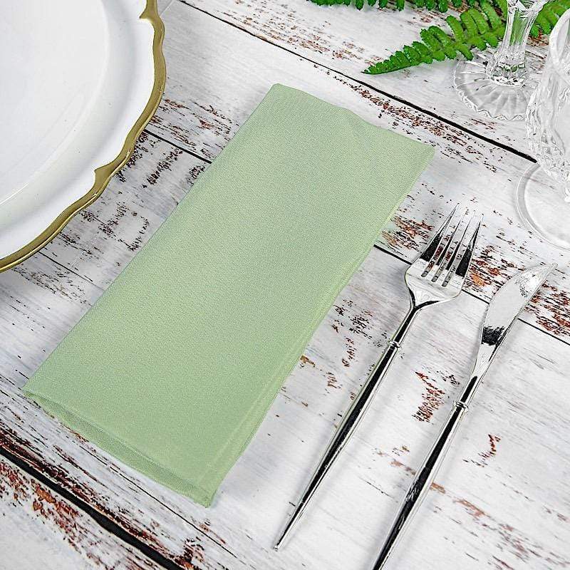 5 Polyester Napkins 17" x 17"