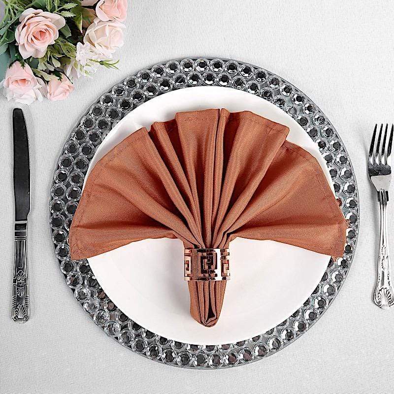 5 Polyester Napkins 17" x 17"