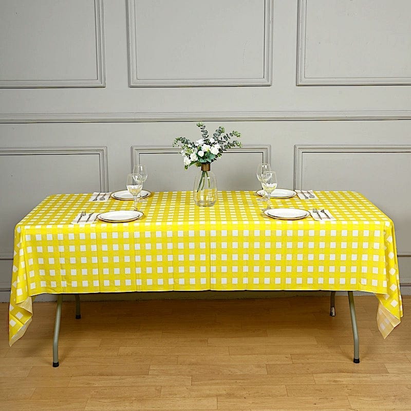 54x108" Checkered Disposable Plastic Table Cover Tablecloth