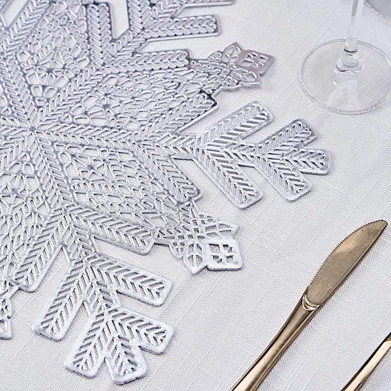 6 pcs 18" wide Snowflake Round Vinyl Placemats - Silver PLMAT_VIN19_SILV