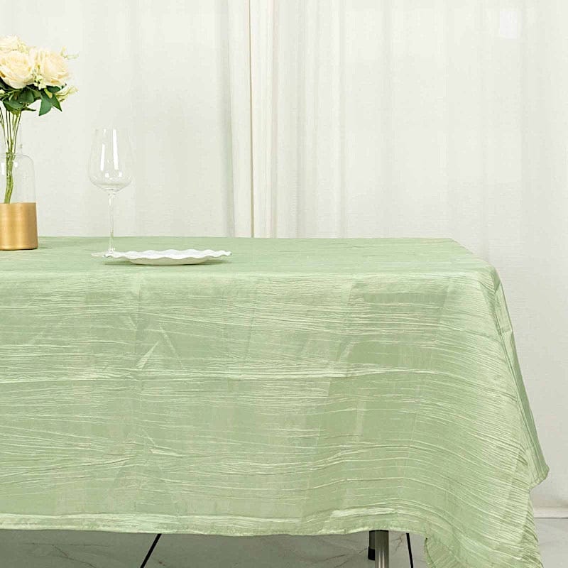 60" x 102" Accordion Metallic Crinkled Taffeta Rectangular Tablecloth
