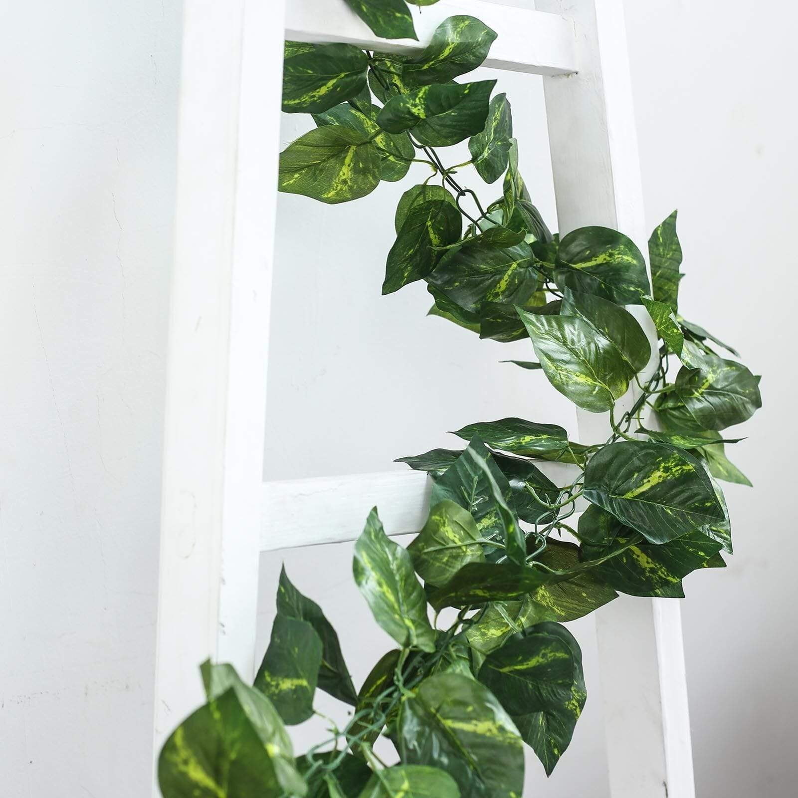 8 ft 3D Artificial Pothos Greenery Chain Garland - Green ARTI_202_POTHO