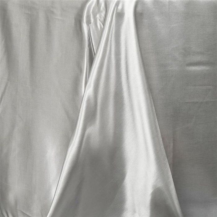 90" x 132" Satin Rectangular Tablecloth - Silver Light Gray TAB_STN_90132_SILV