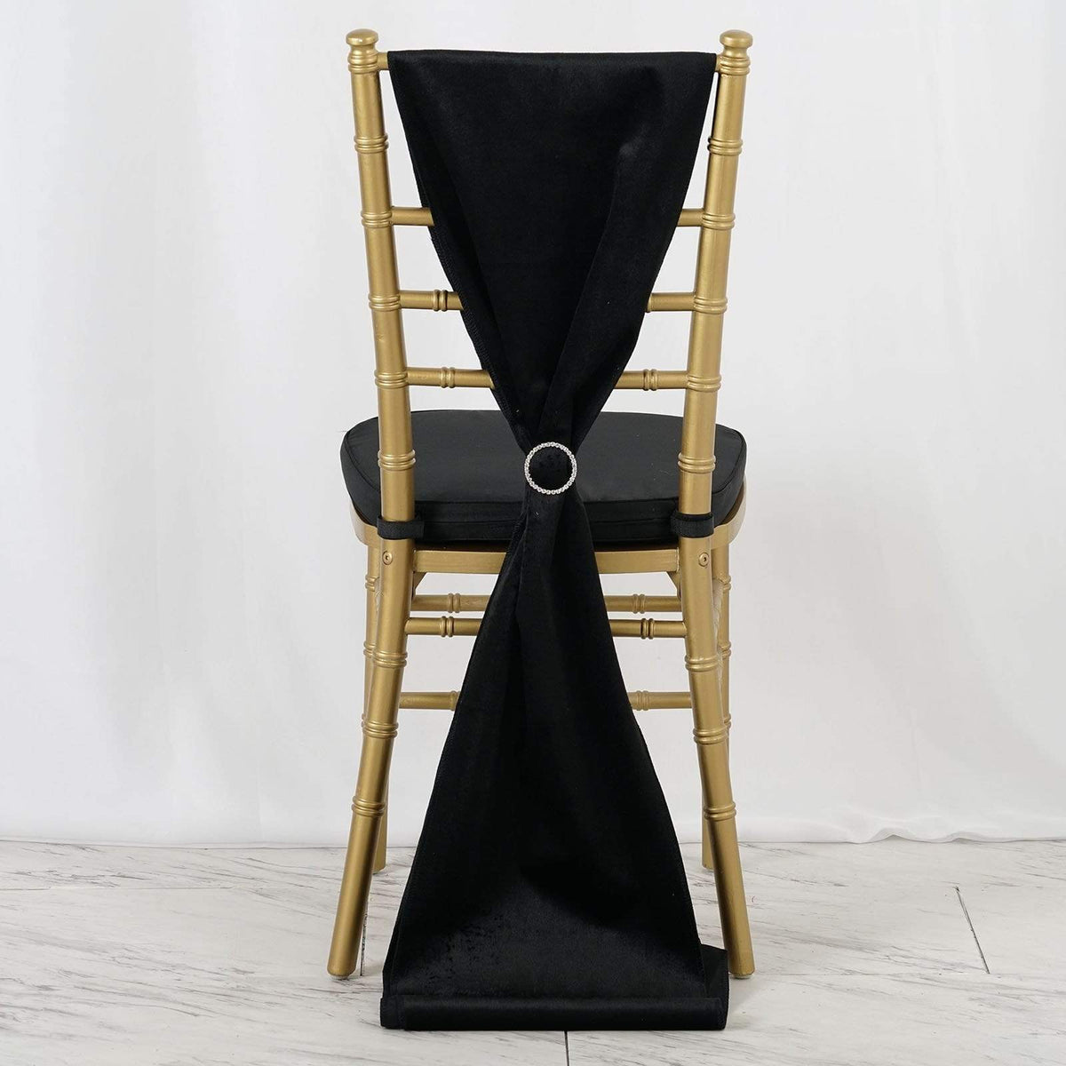https://leilaniwholesale.com/cdn/shop/products/extra-wide-premium-velvet-chair-sashes-wedding-decorations-run-vel-blk-28971097030719_1200x1200.jpg?v=1639659842
