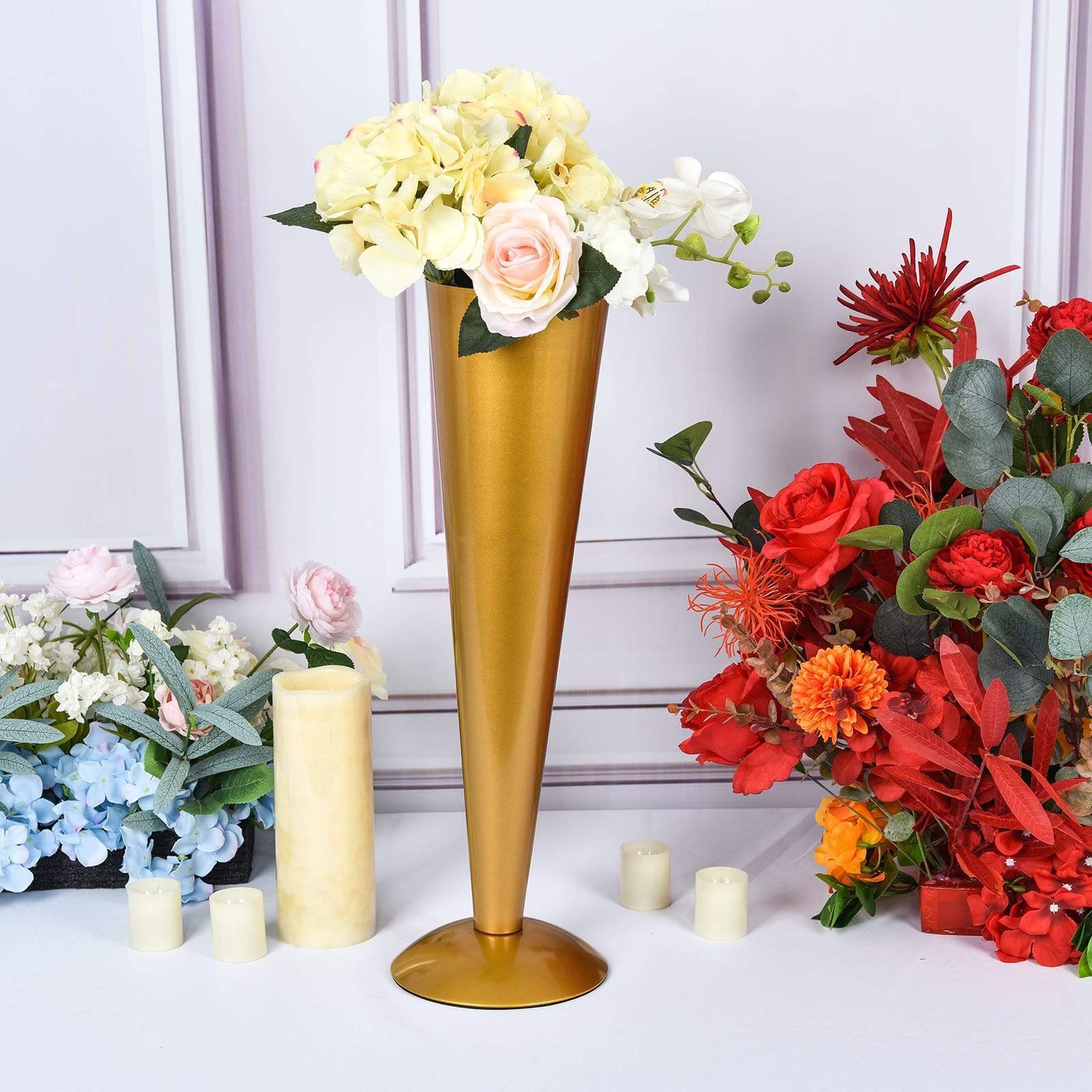 Metal Trumpet Wedding Flower Vase - Gold